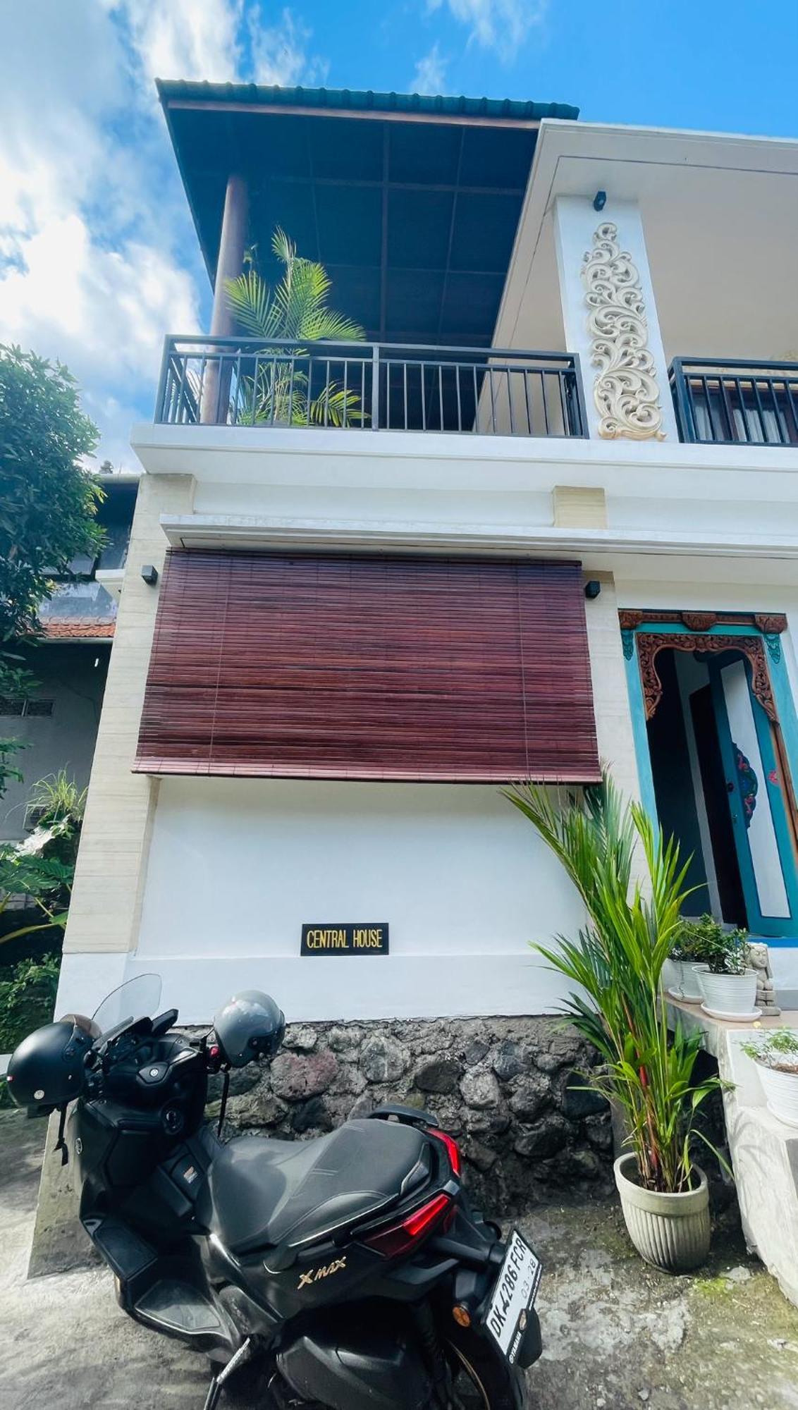 Central House Ubud  Luaran gambar