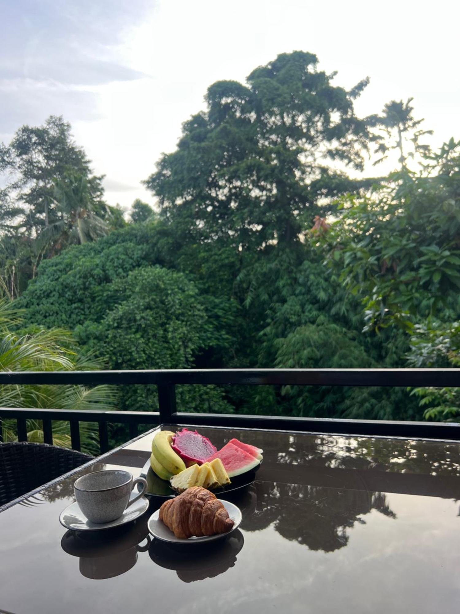 Central House Ubud  Luaran gambar